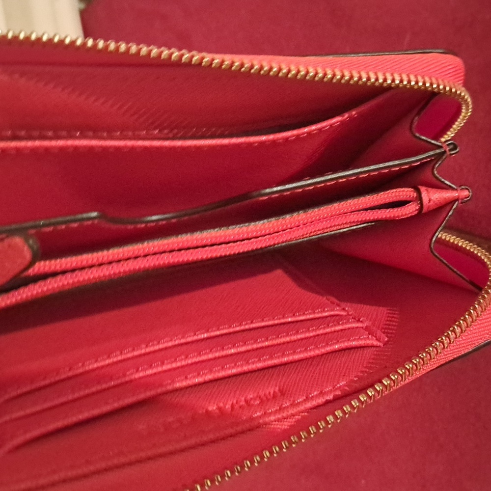 SOLD NEW Michael Kors Orange/ Brown Leather Wallet  Excellent Condition - Picture 7 of 7